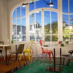 Internacional Design Otel 4*