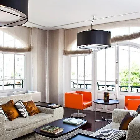 Internacional Design Hotell 4*