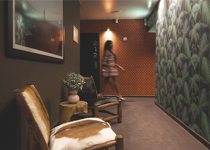 Internacional Design Hotell 4*