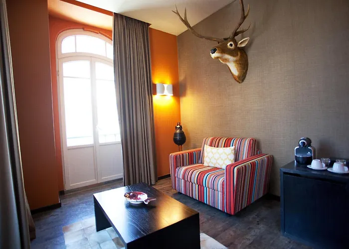 Internacional Design 4*